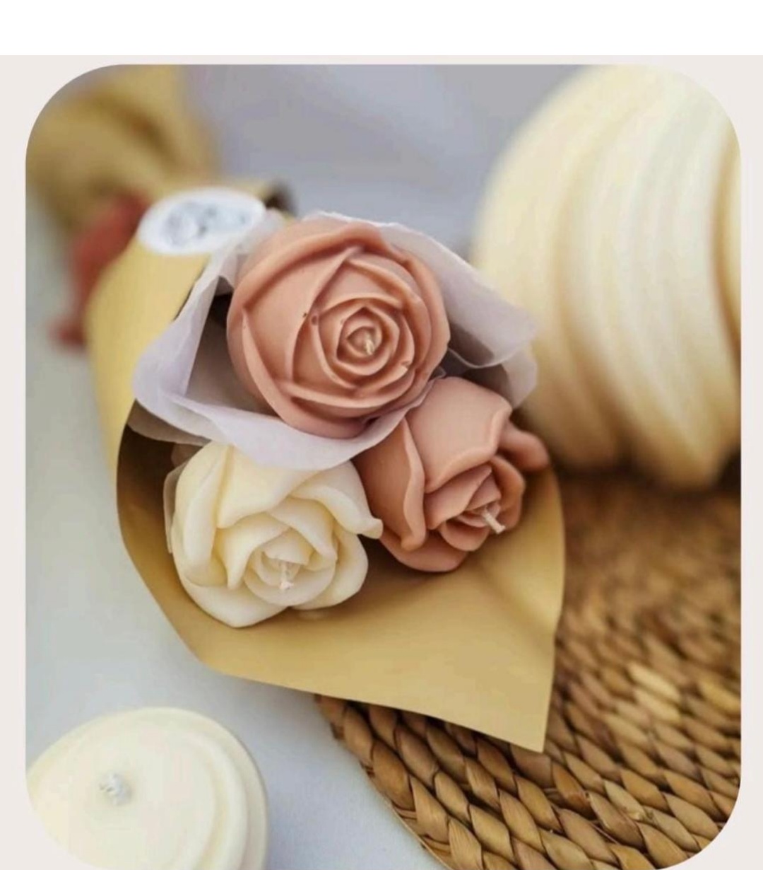 3-Rose Candle Bouquet